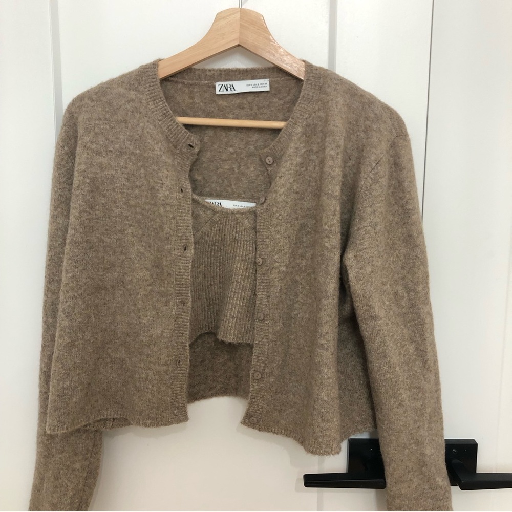 Zara Women's Tan Sweater Set